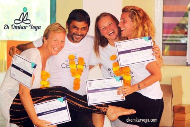 200 hour yoga teacher training course goa